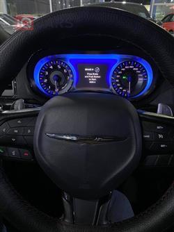 کرایسلەر 300